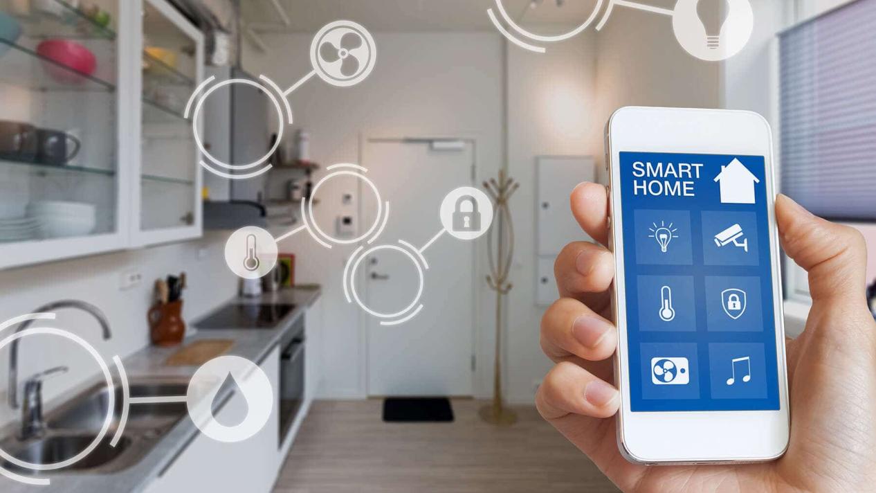 Exploring the Role of Smart Home Connectivity in Transforming Modern Living